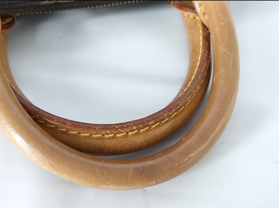 Authentic Preloved Louis Vuitton Alma Handbag – Excellent Condition