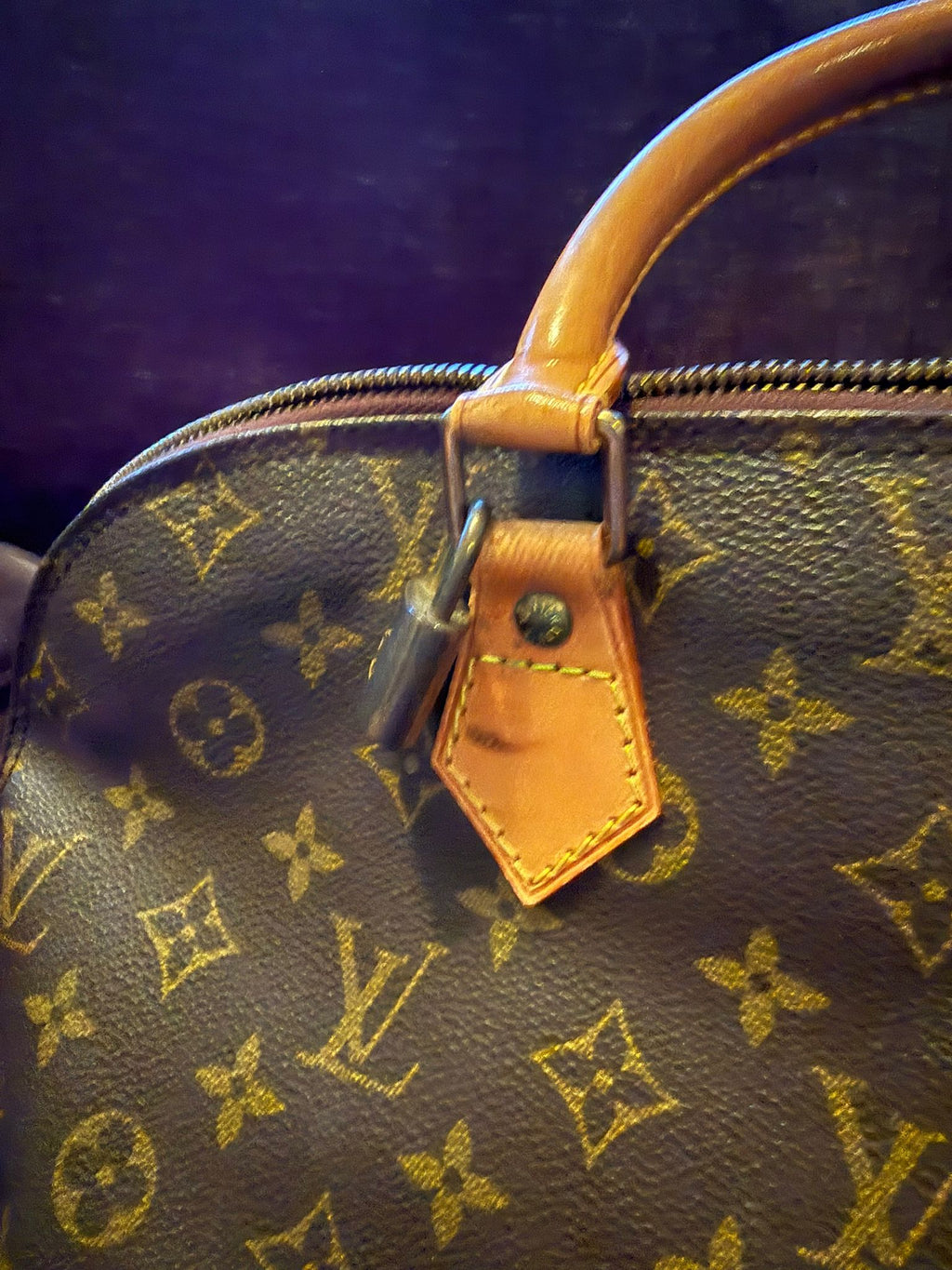 Authentic Preloved Louis Vuitton Alma Handbag – Excellent Condition